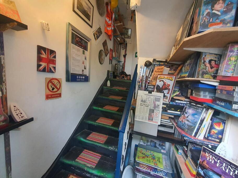 Cyber-Art Studio In Camden Londen Buitenkant foto