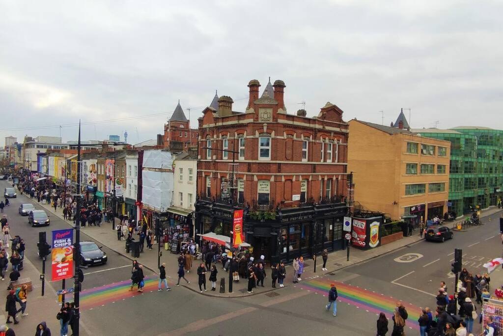 Cyber-Art Studio In Camden Londen Buitenkant foto